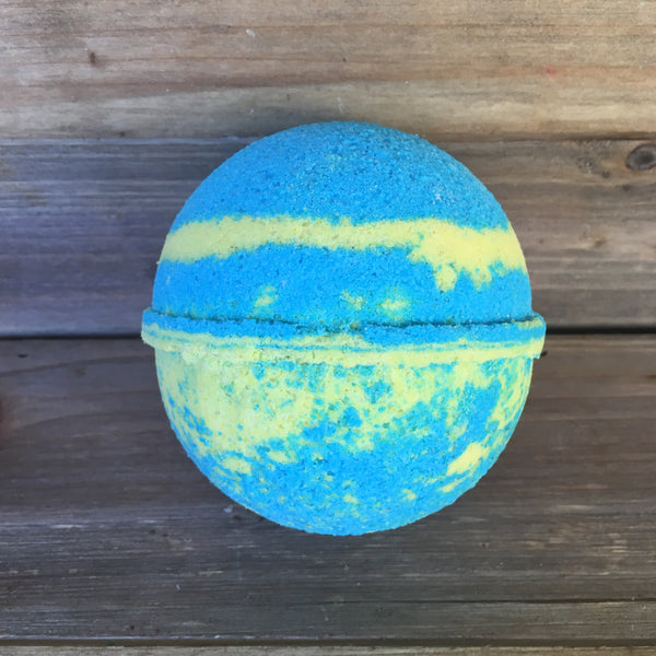 Honeysuckle Gardenia Bath Bomb - Pheasant Creek Farms